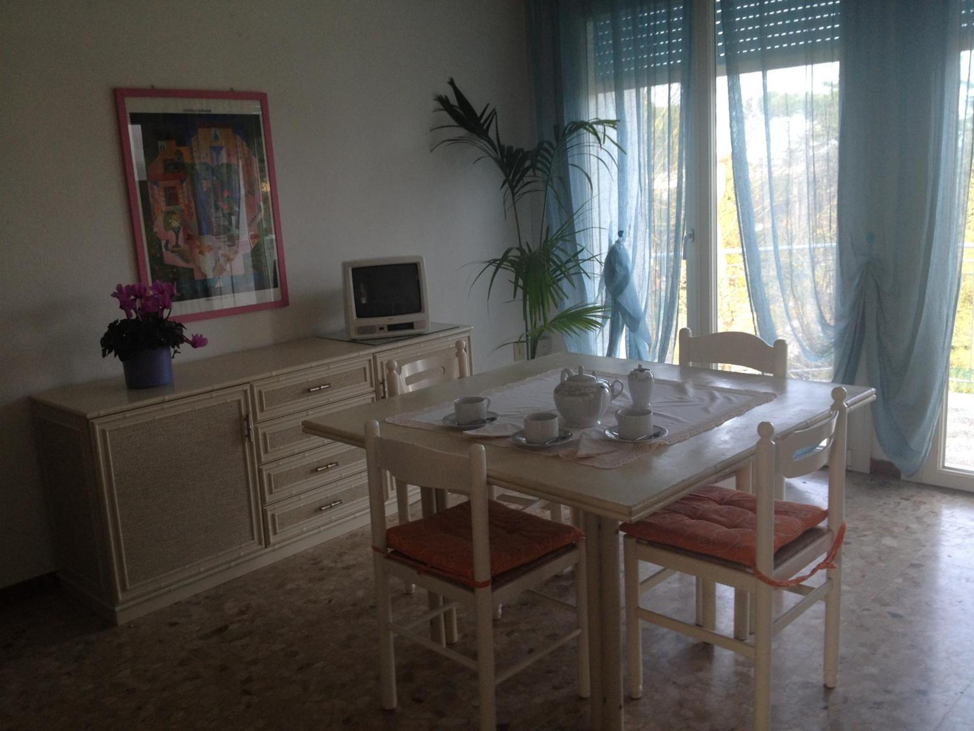 Casa Marialuigia - Appartamenti Solo Per Famiglie Лидо-ди-Езоло Экстерьер фото