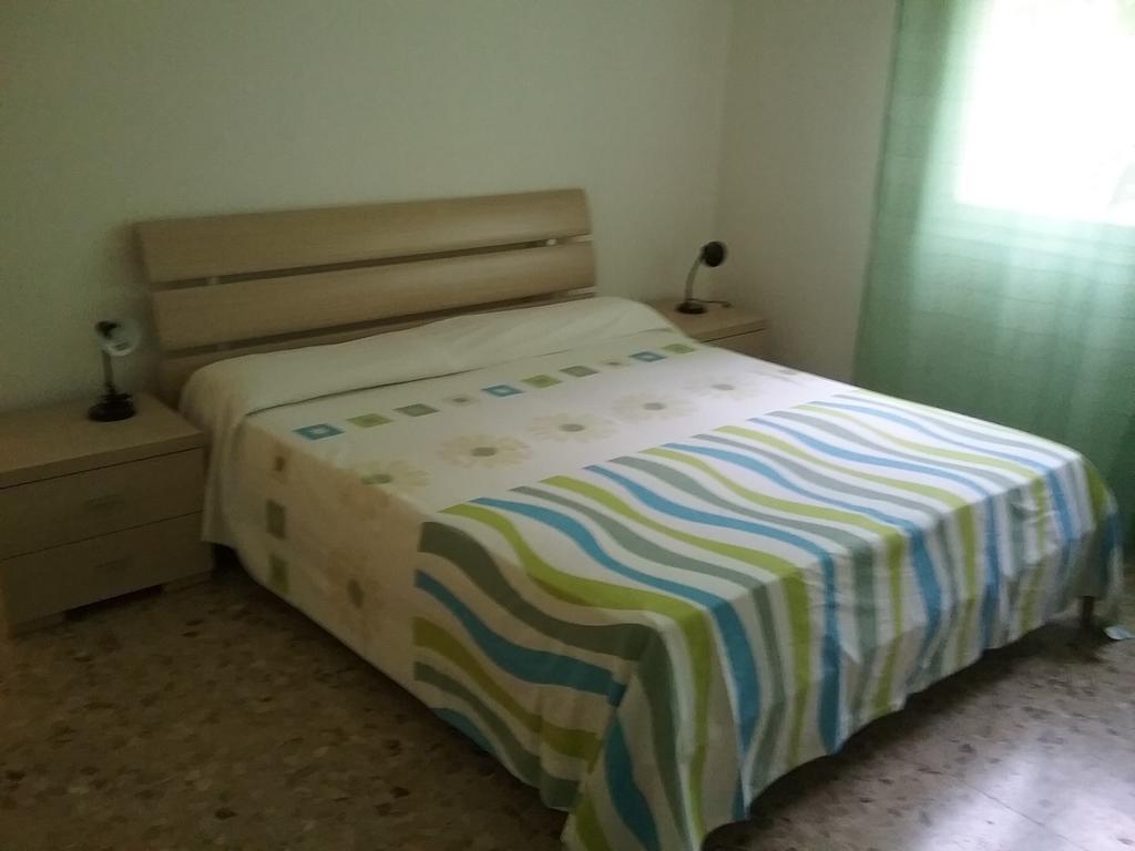Casa Marialuigia - Appartamenti Solo Per Famiglie Лидо-ди-Езоло Экстерьер фото